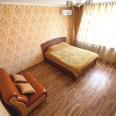 Cozy Flat Apartment Kisinyov Kültér fotó